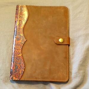 HANDMADE Leather Portfolio